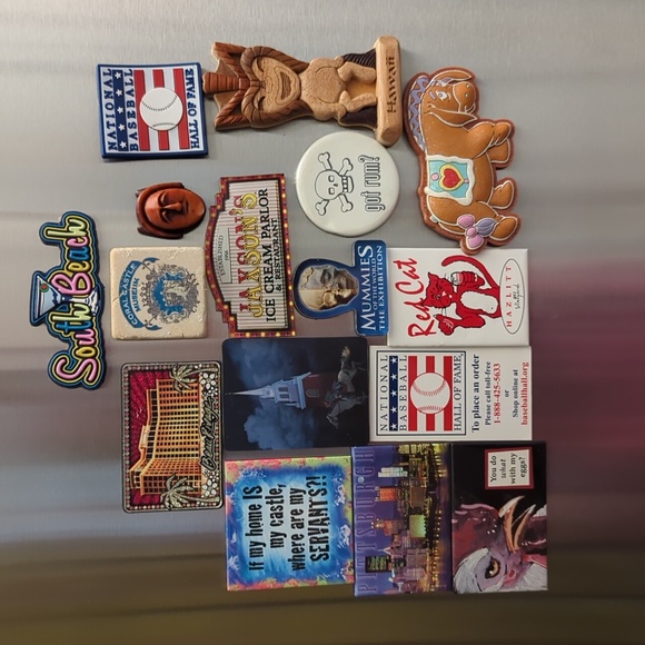 MAKE OFFER: Assorted Refrigerator Magnets - Picture 1 of 12